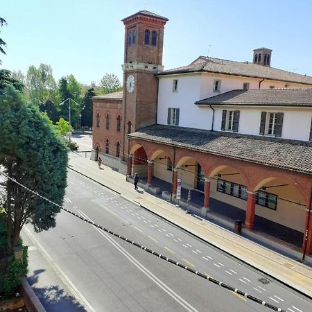 Affittacamere Di Andrea Bertolino San Lazzaro Di Savena Bagian luar foto